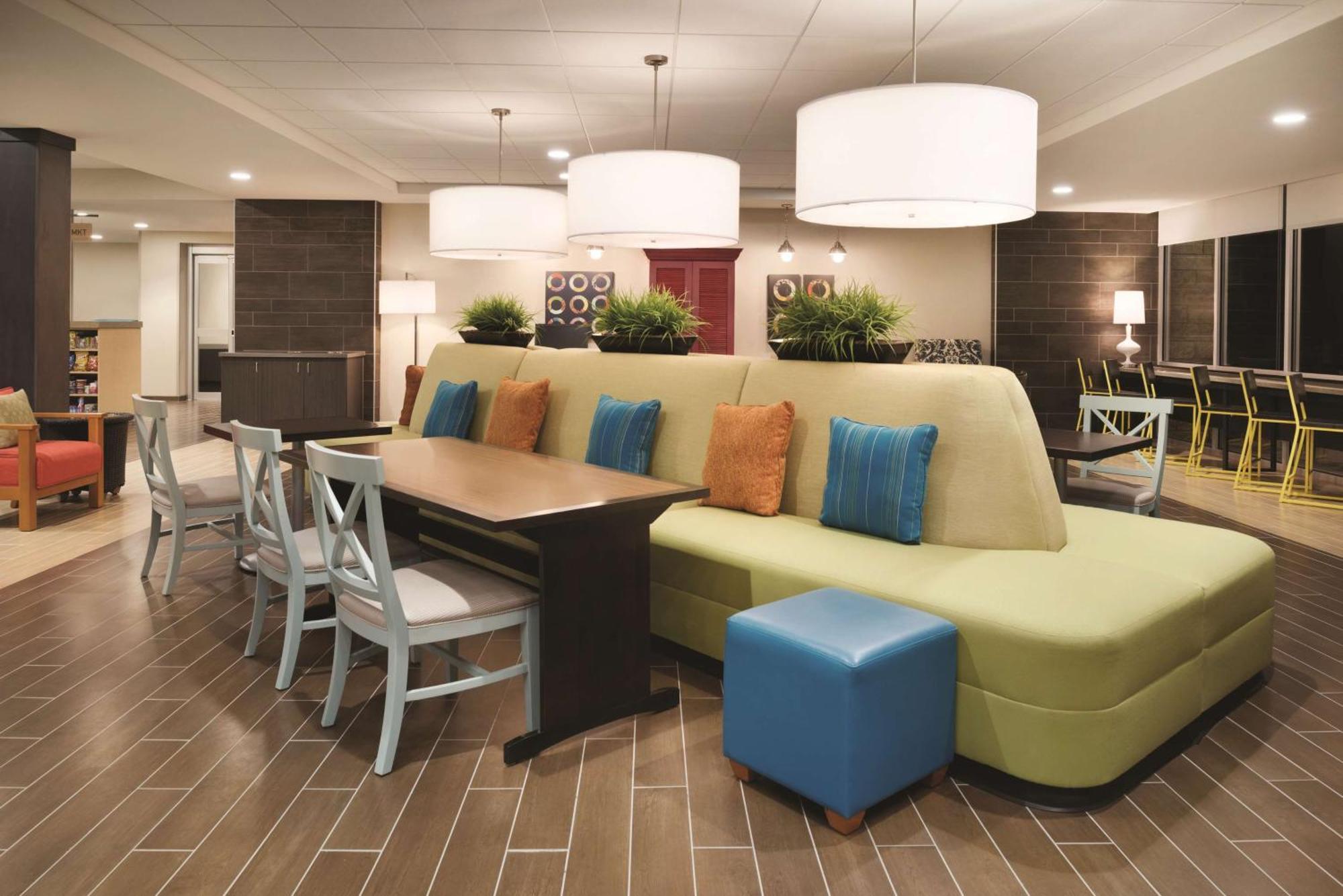 Home2 By Hilton Iowa Hotel